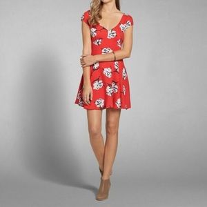 Abercrombie & Fitch Floral Cut-Out Dress